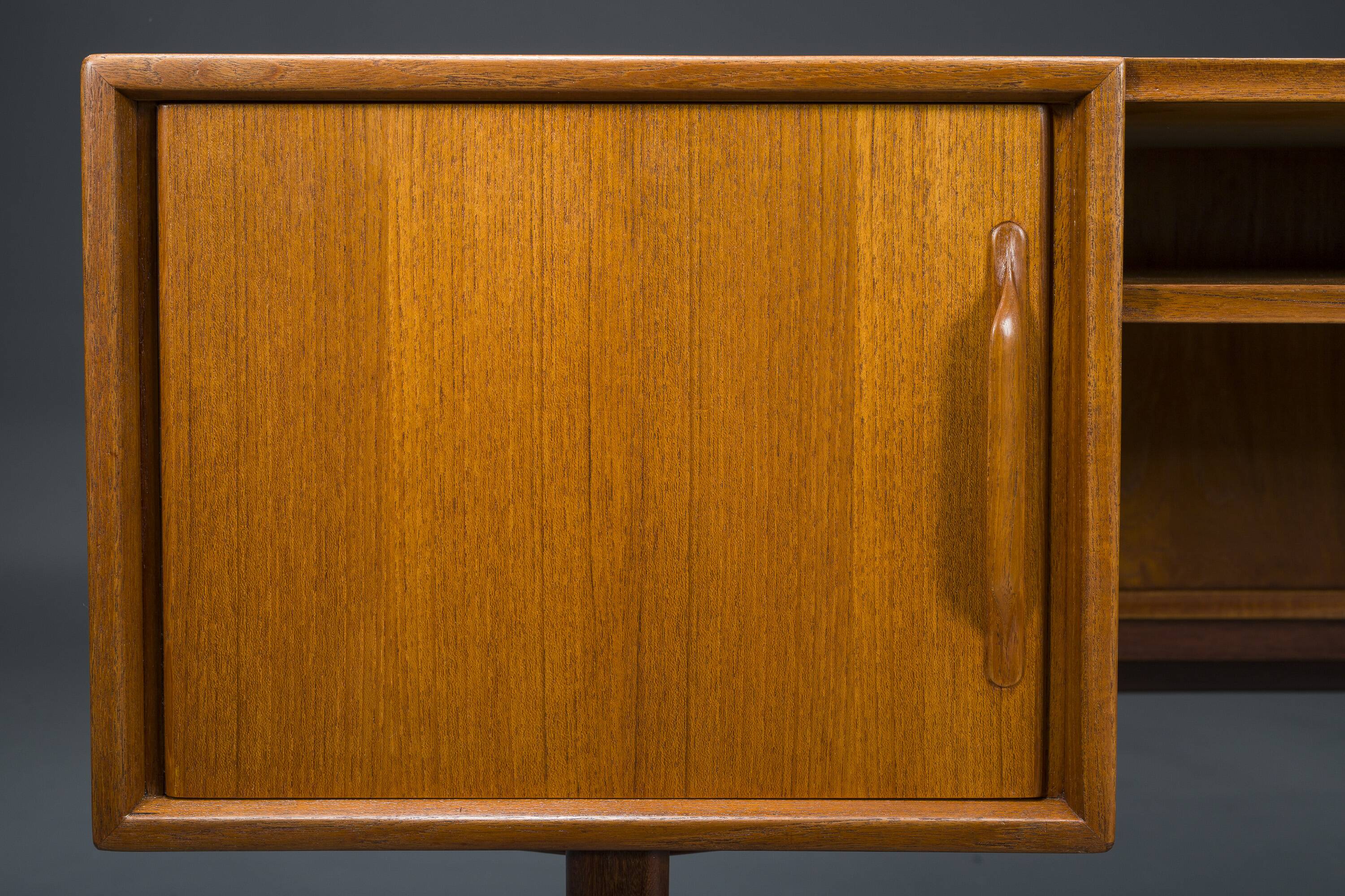 Bureau modèle Rt200 par Heinrich Riestenpatt années 1960