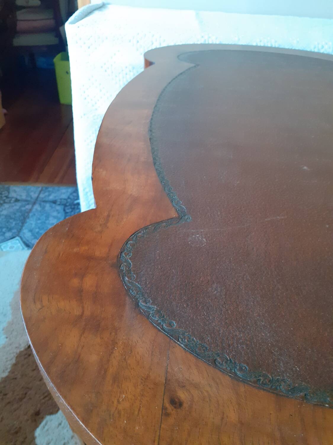 Louis XV style kidney desk with marquetry