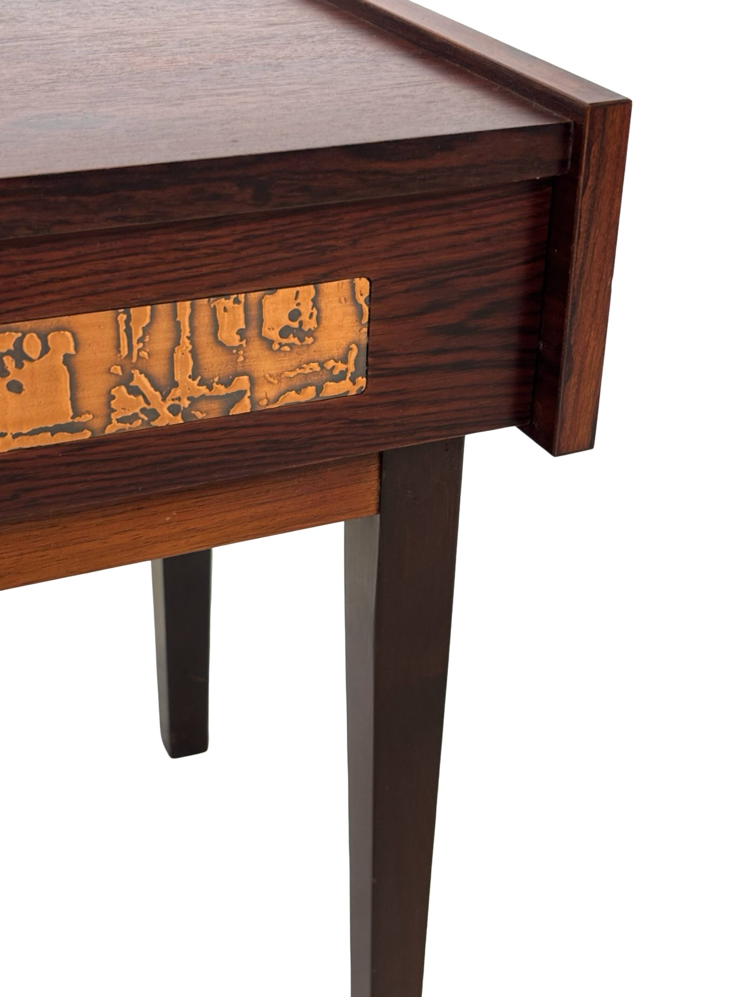Commode vintage danoise en palissandre et laiton