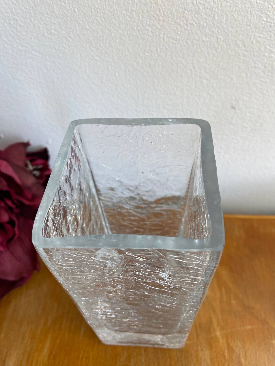 Cracked glass vase