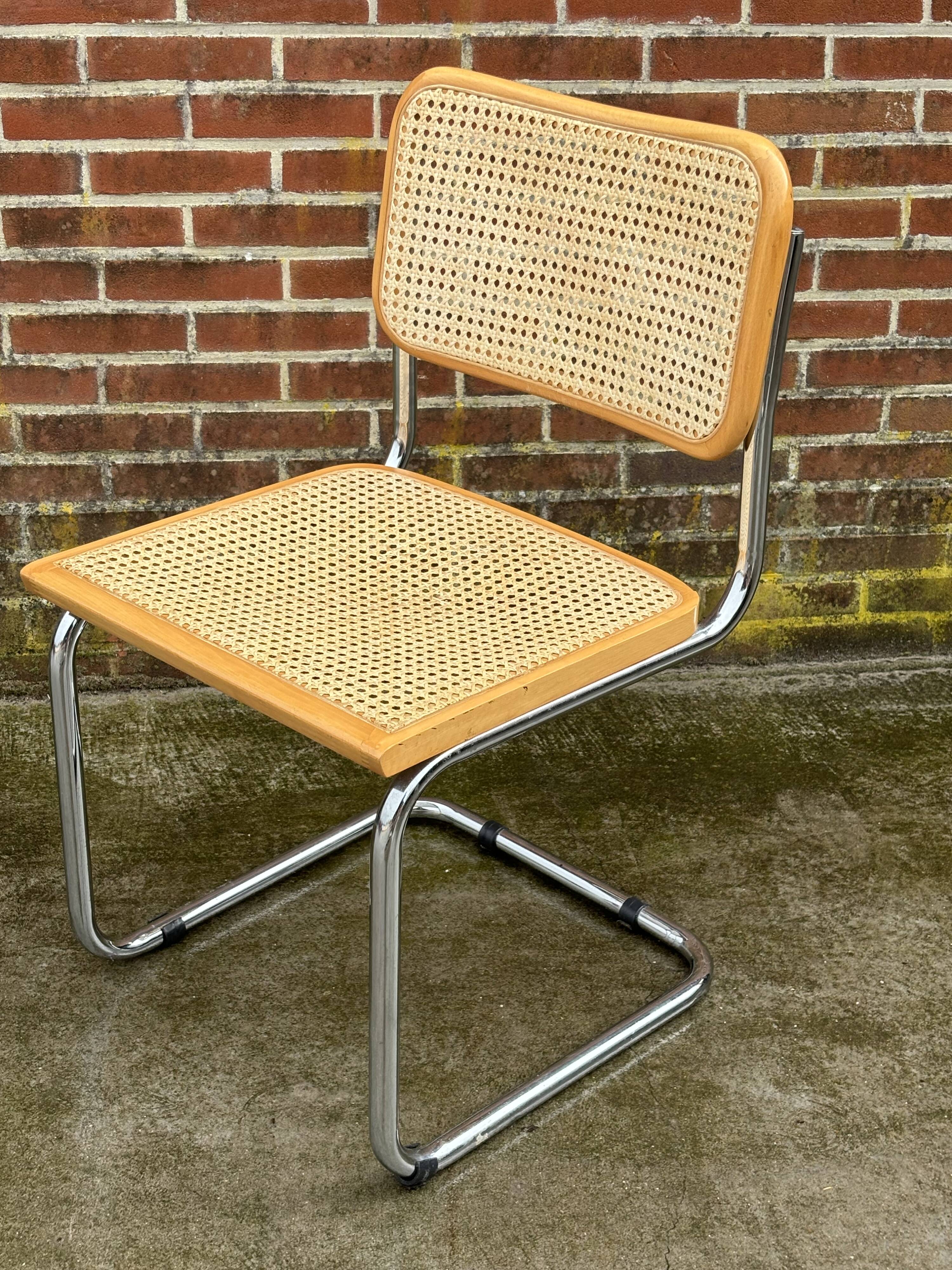 Set of 4 chairs model Cesca B32 designed by Marcel Breuer design
