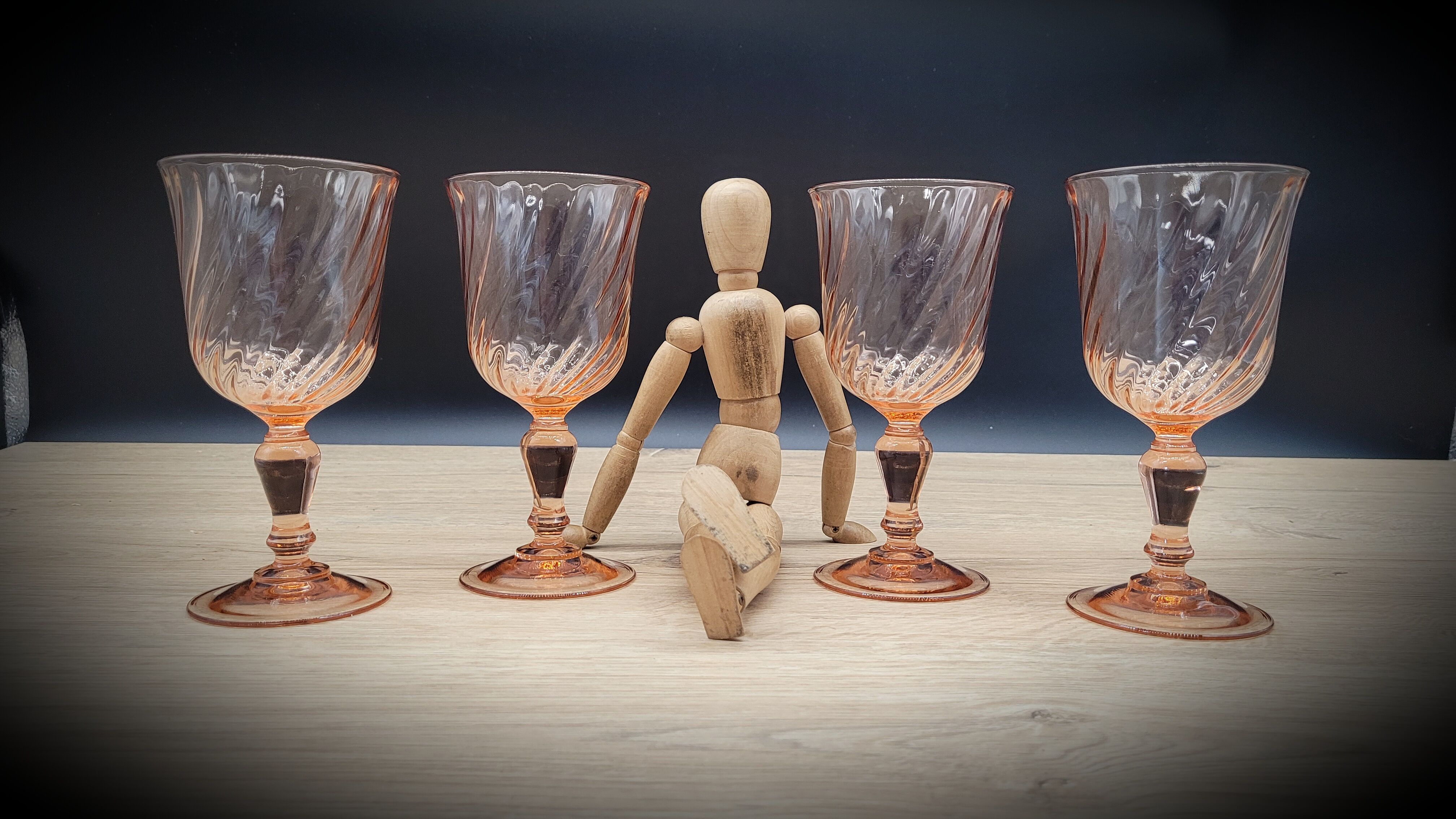 Set 4 verres à vin rose