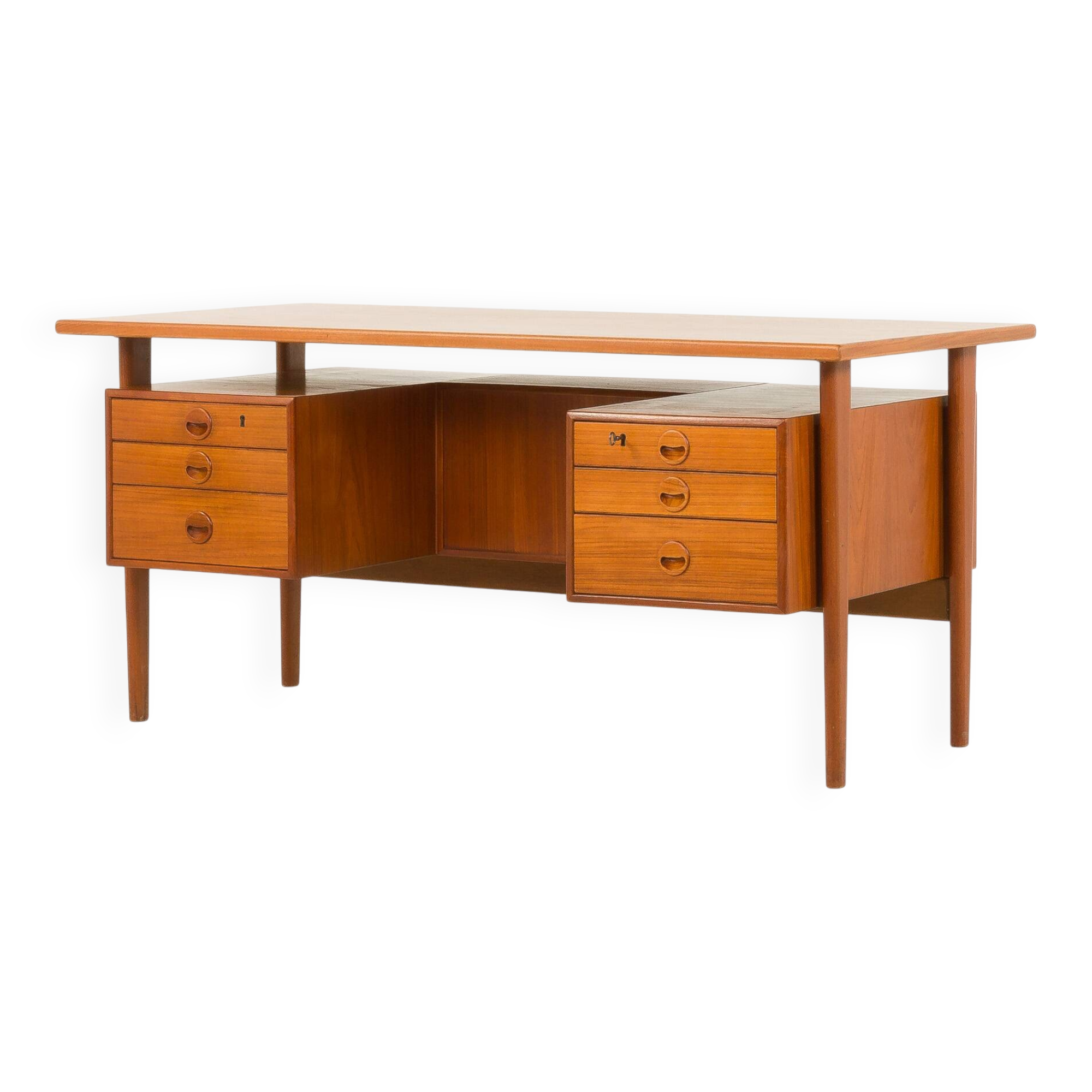 Bureau de direction danois en teck attribué à Kai Kristiansen, années 1960