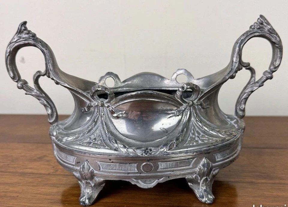 Pair of Louis XV rocaille style silver metal table planters