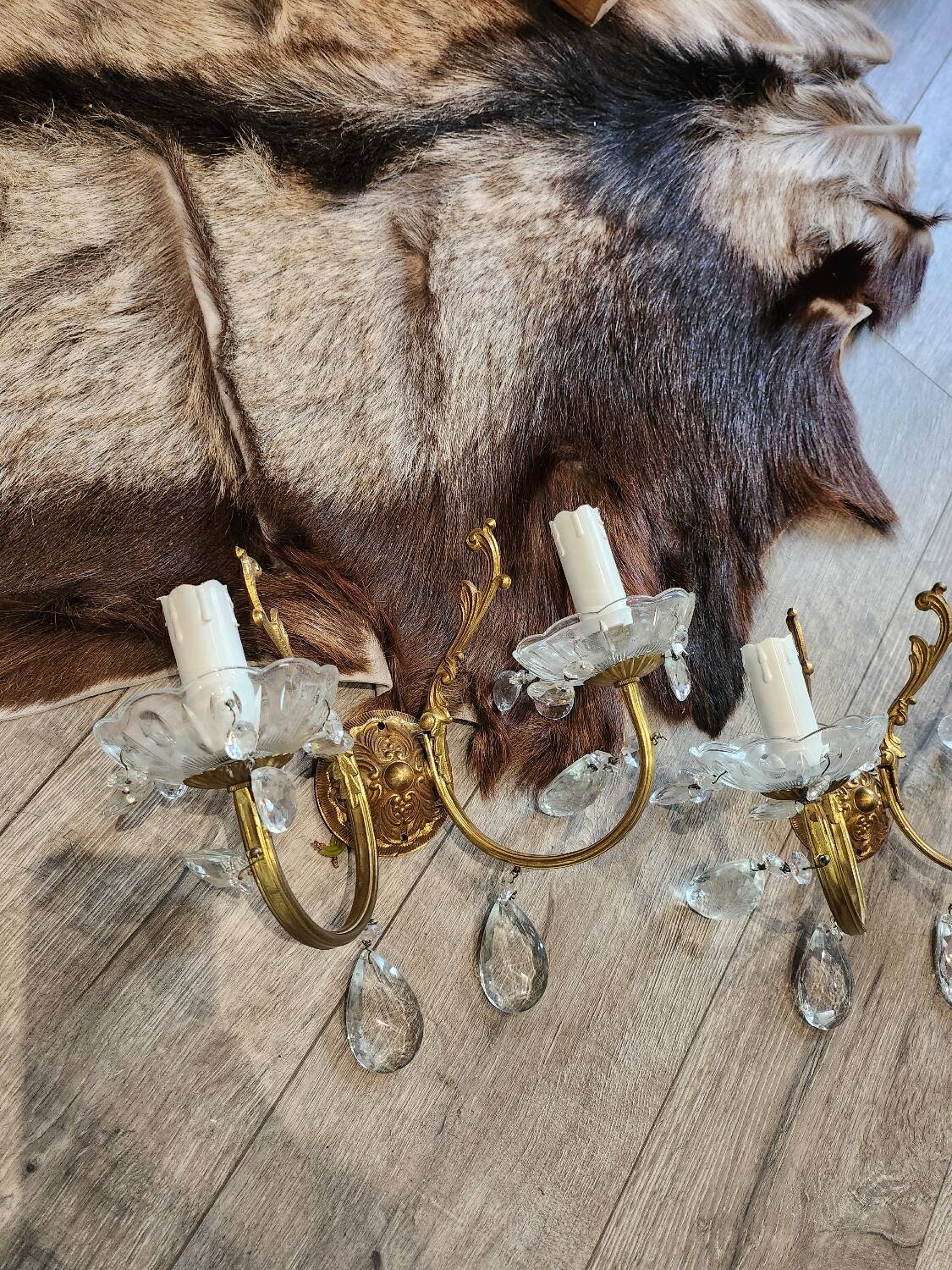 Set of two brass pendant wall lights