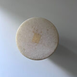 Small Médicis vase in alabaster