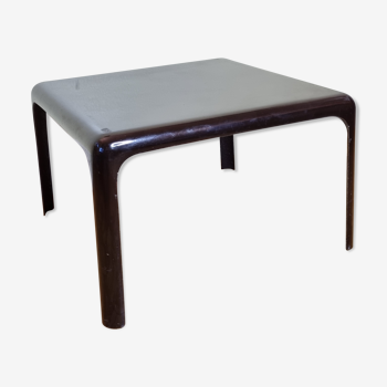 Table basse d'appoint en fibre de verre laquée années 70, 40 cm