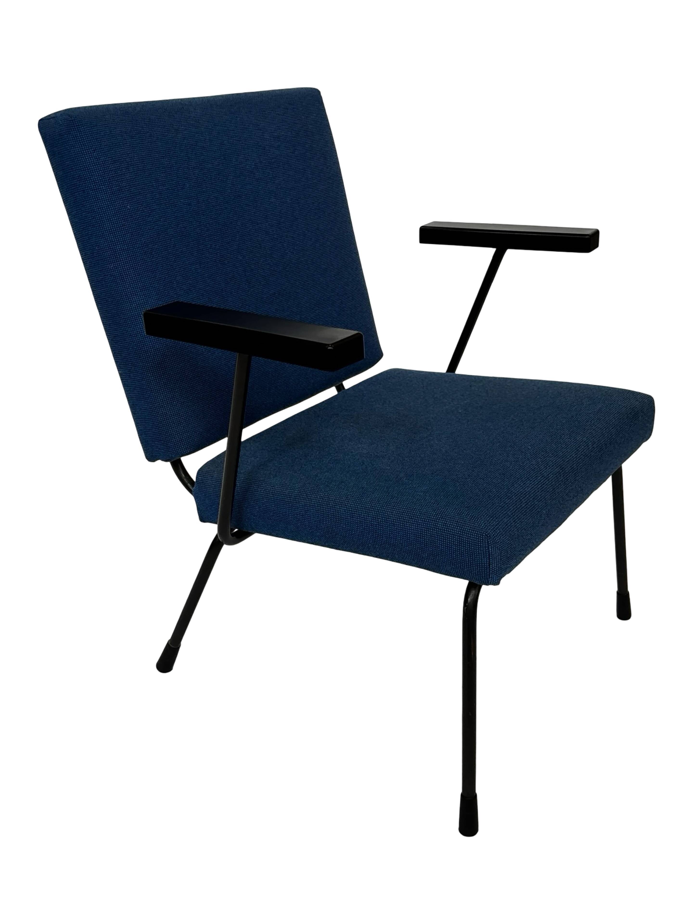 Ensemble vintage de deux fauteuils Gispen 1401 W Rietveld Design