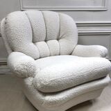 Vintage 80s shell armchair in curly wool