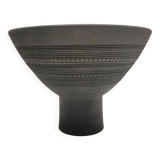 Black vase