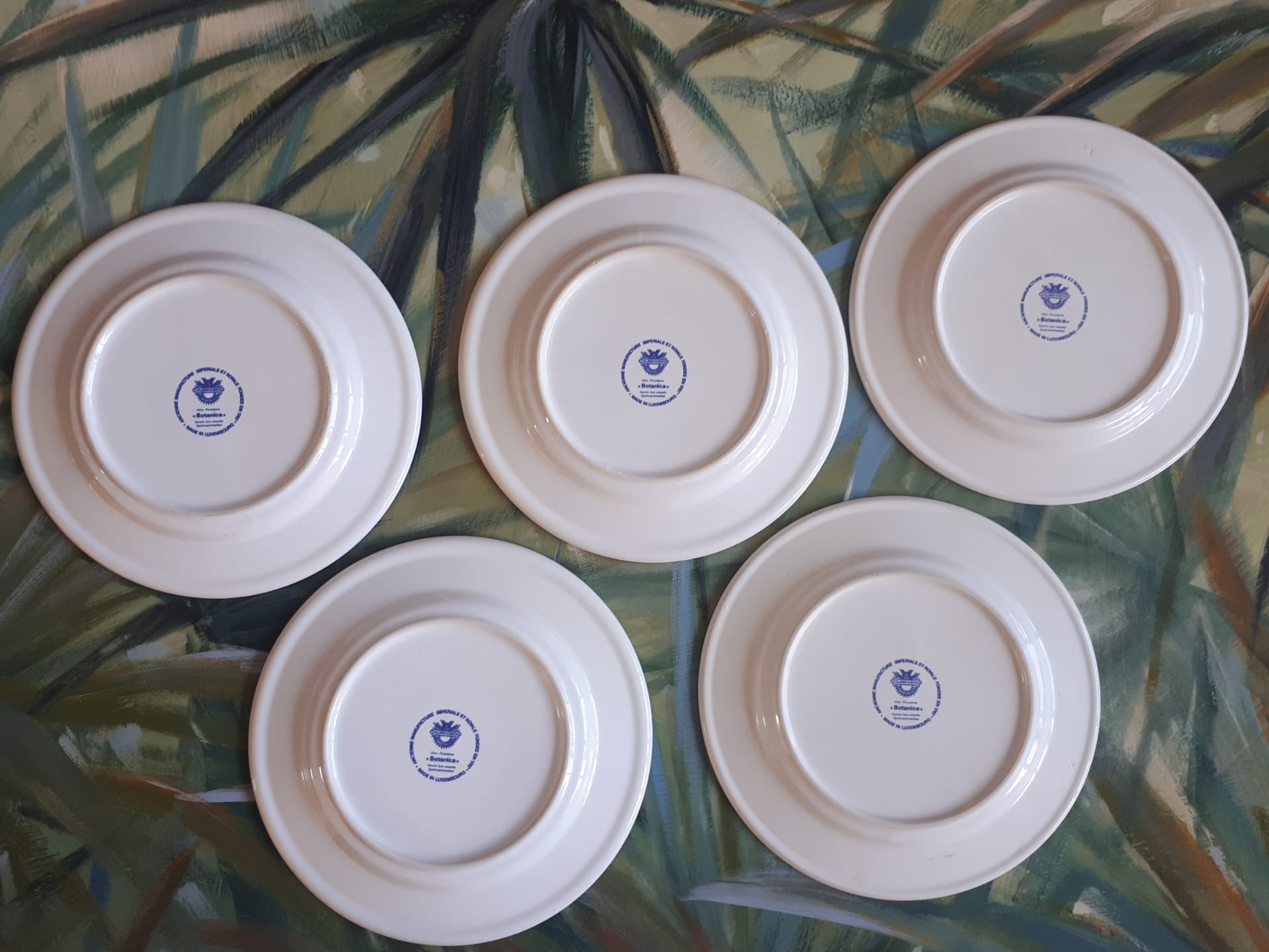 Lot of 5 dessert plates "Thymus" from the Botanica de Boch service
