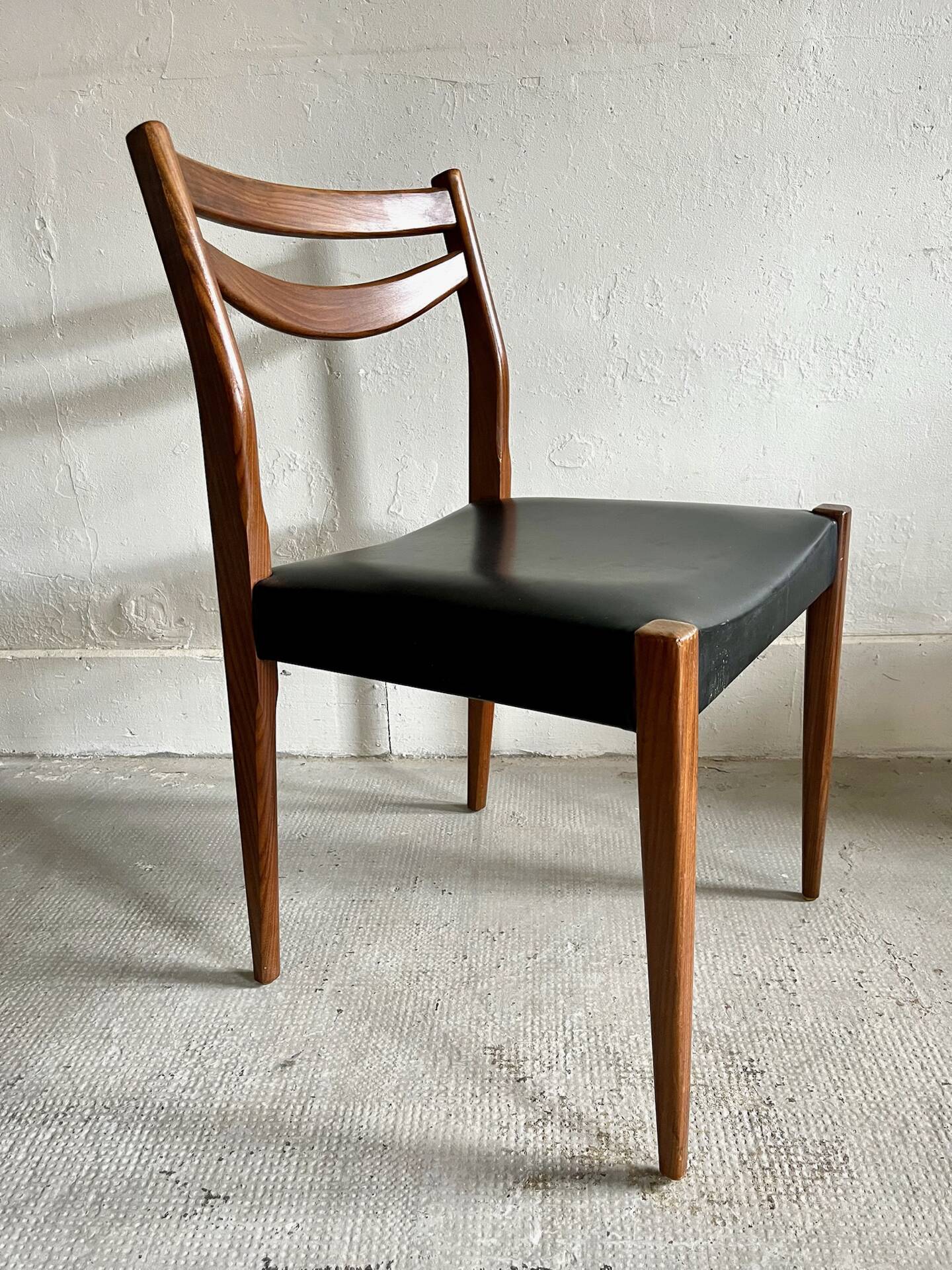 Scandinavian teak and faux leather chairs - set of 6