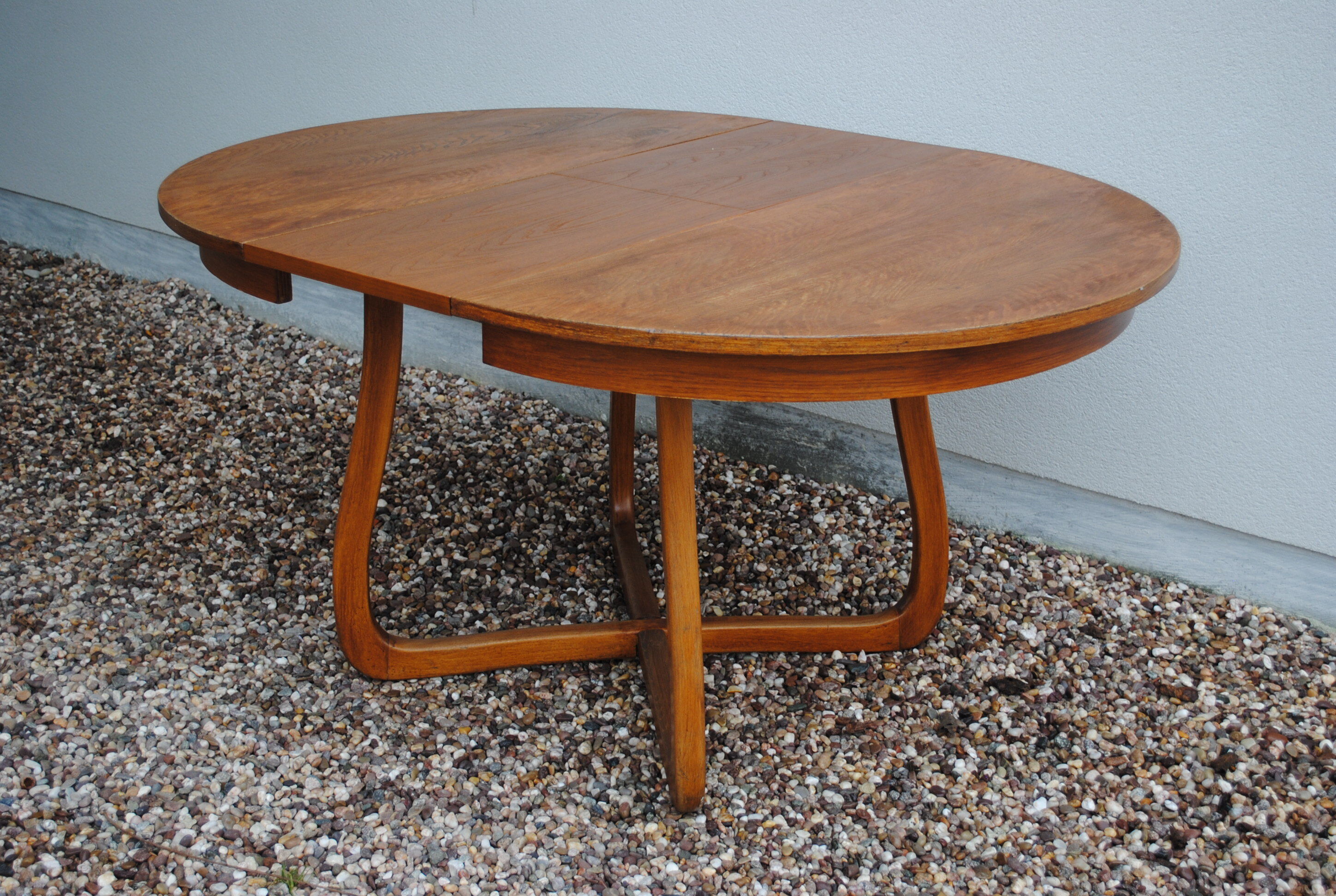 Table  à manger scandinave