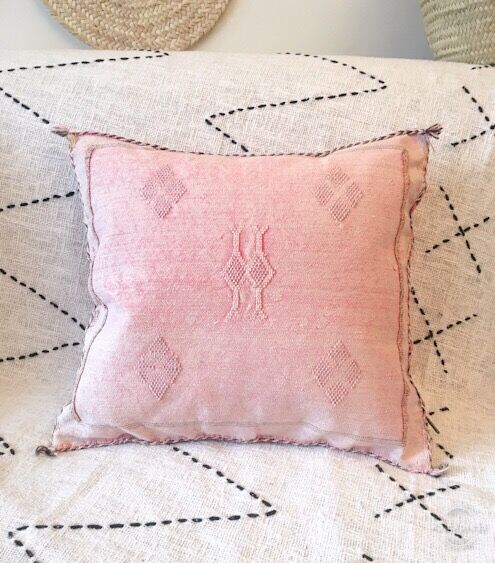 Vegetable silk cushion cover