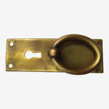 Handle with lock entry and pull ring