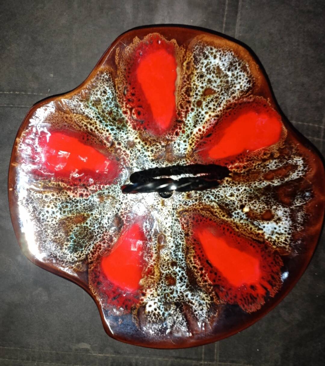 Cheese service Vallauris | Glazed volcanic red ceramic