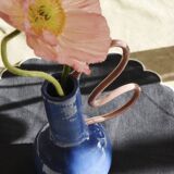 Vase bleu et rose