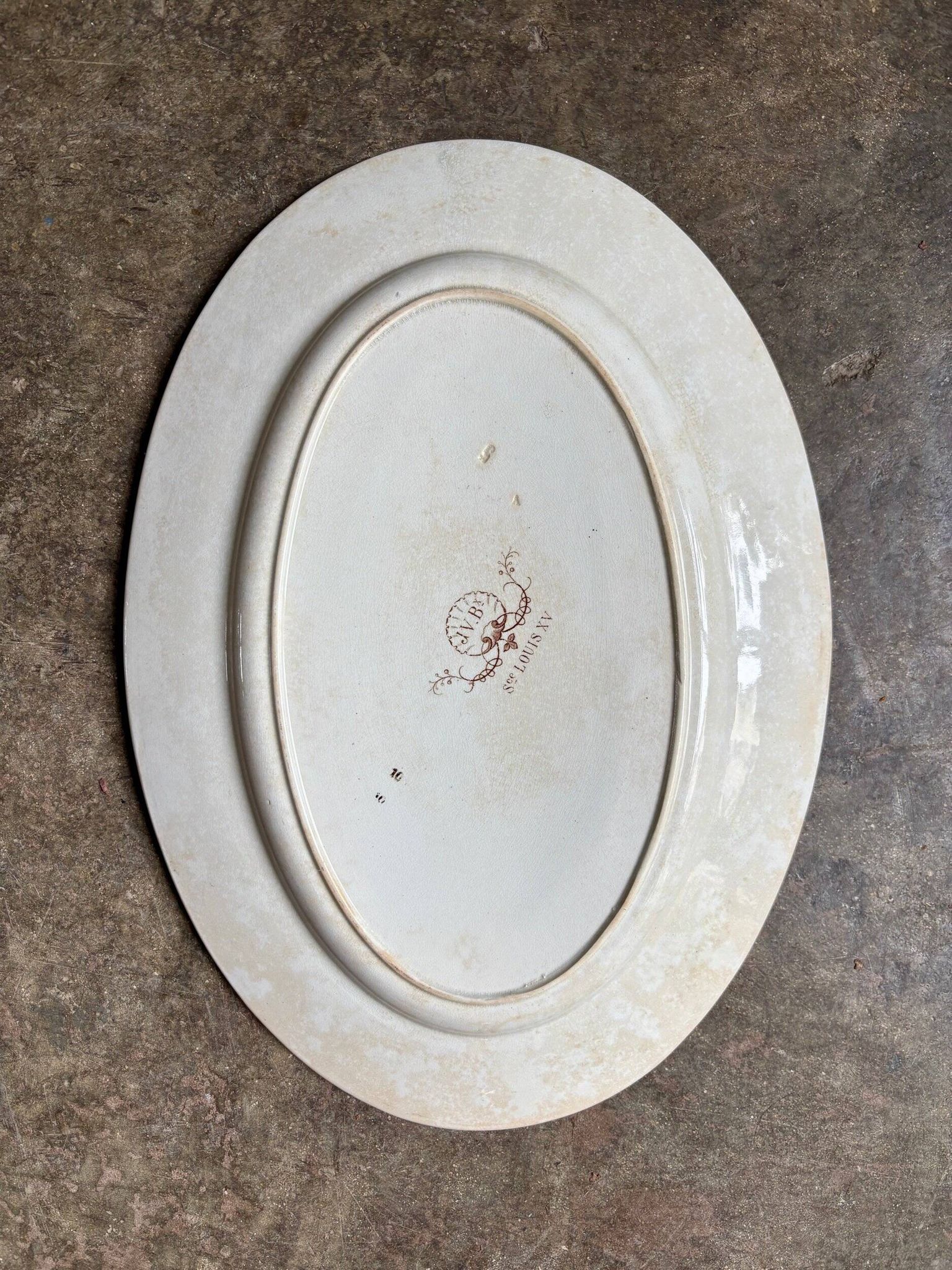 Jules Vieillard oval dish - Bordeaux in iron earth, "Louis XV" service