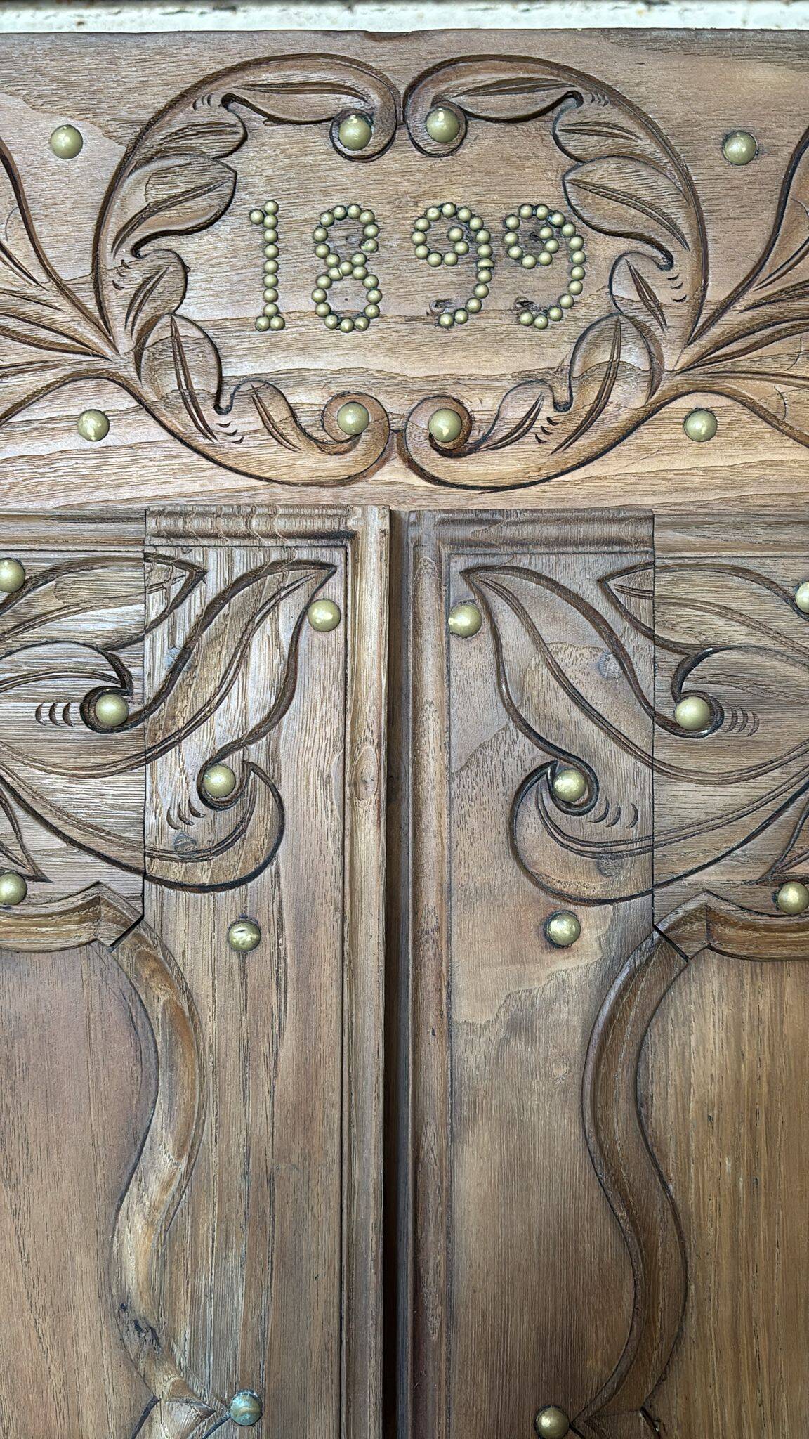 Antique solid wood wardrobe 1899