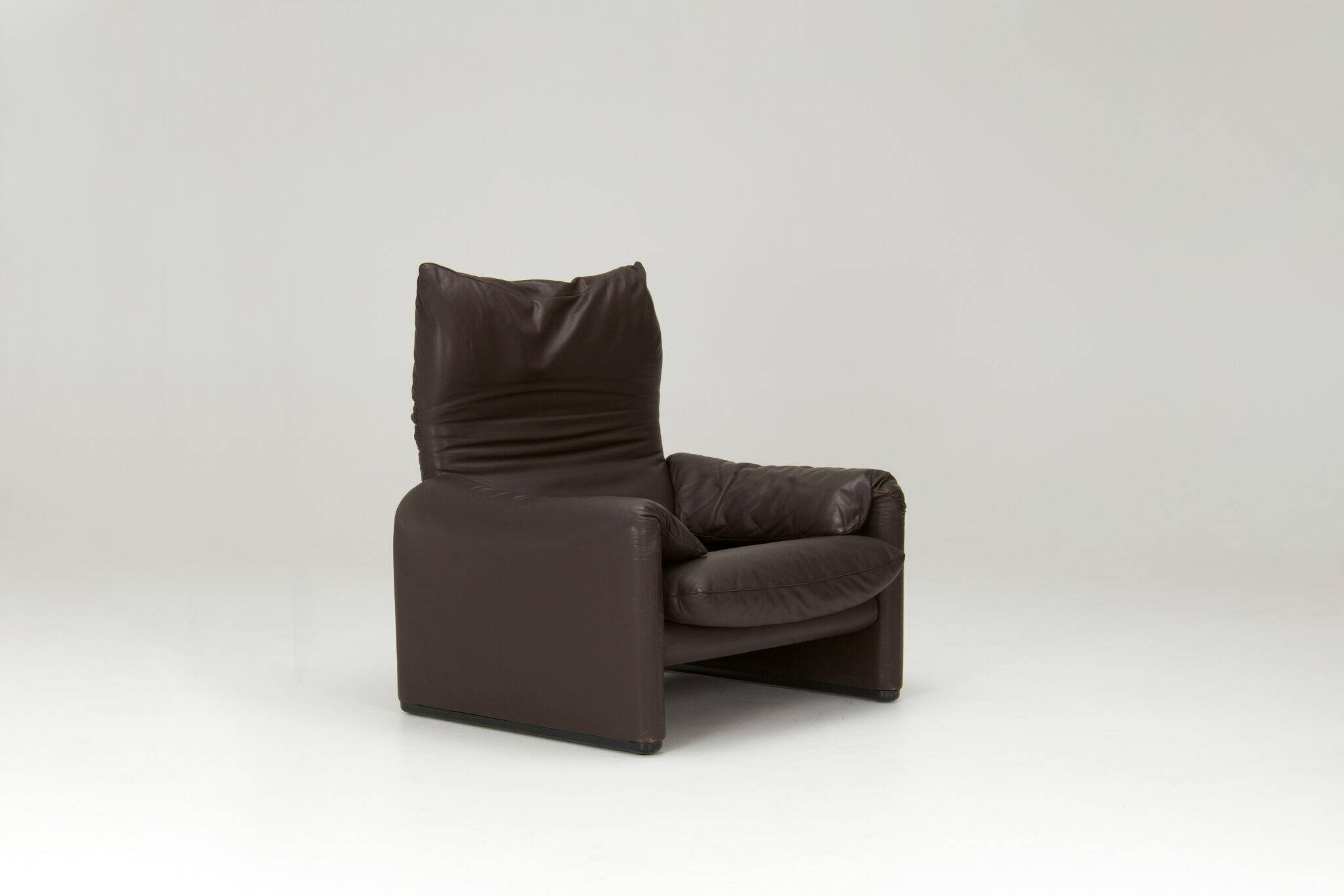 'Maralunga' armchair