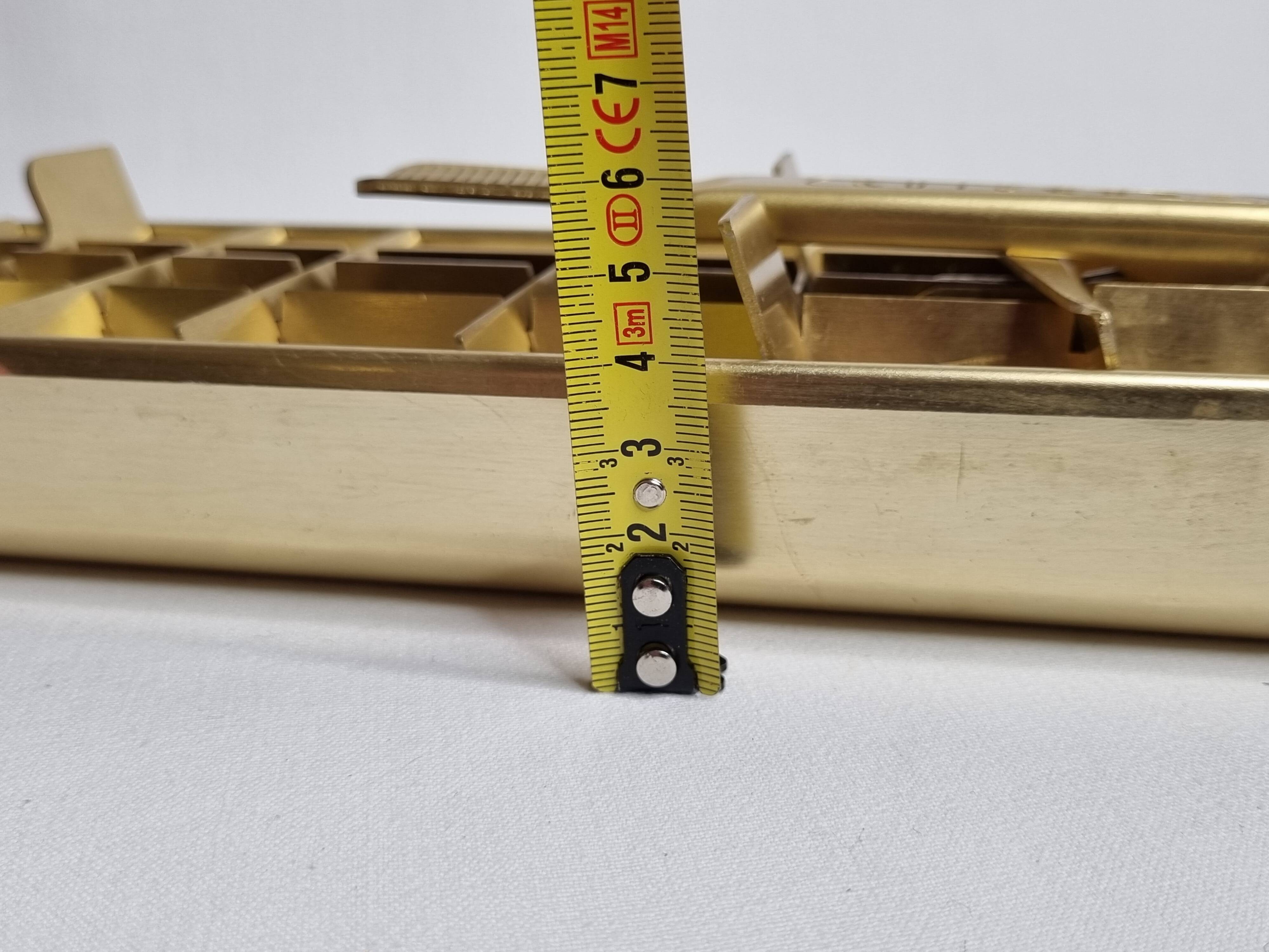 Frigidaire Quickcube Gold Metal Ice Cube Tray