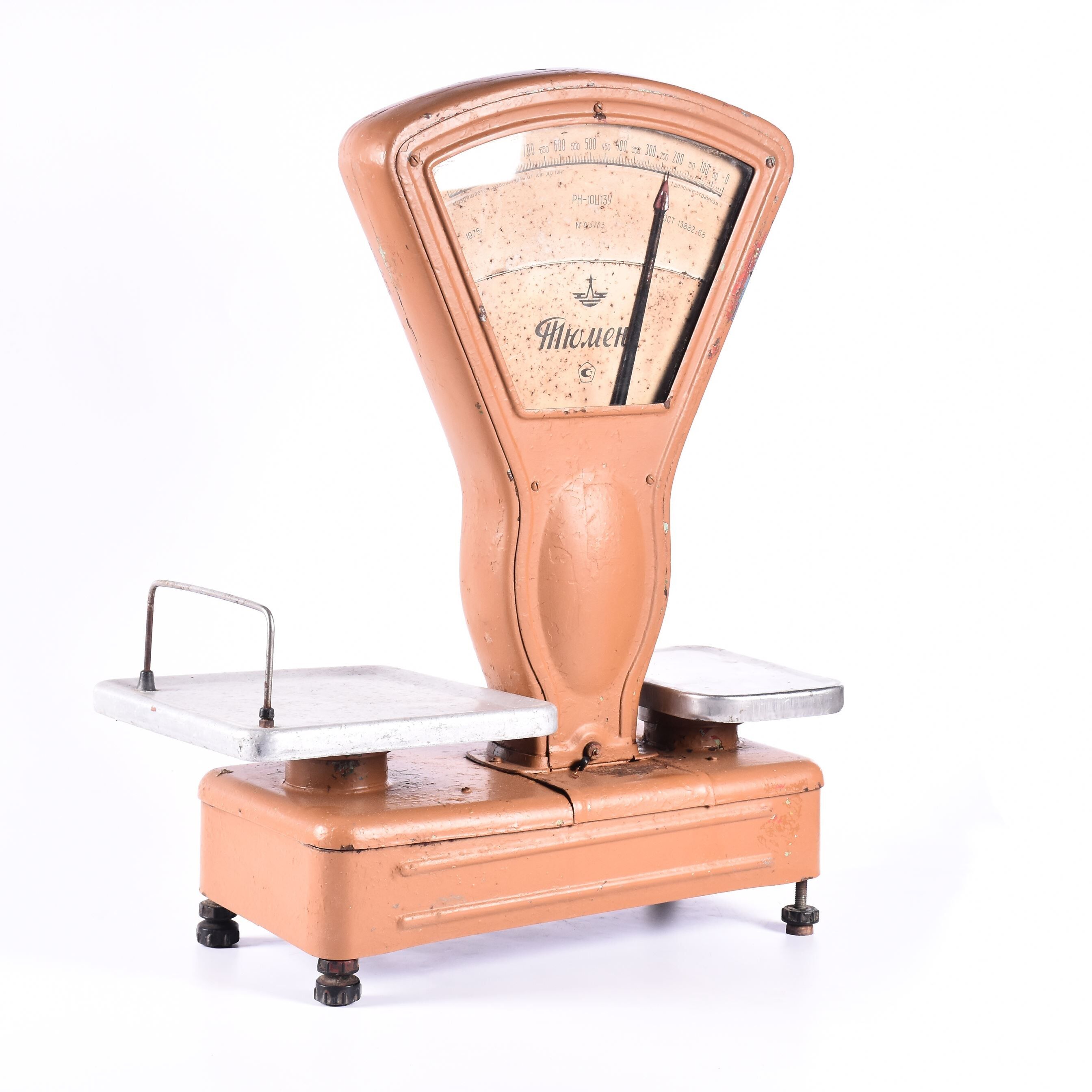 Old kitchen scale