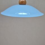 Suspension in enamelled sheet metal and wood