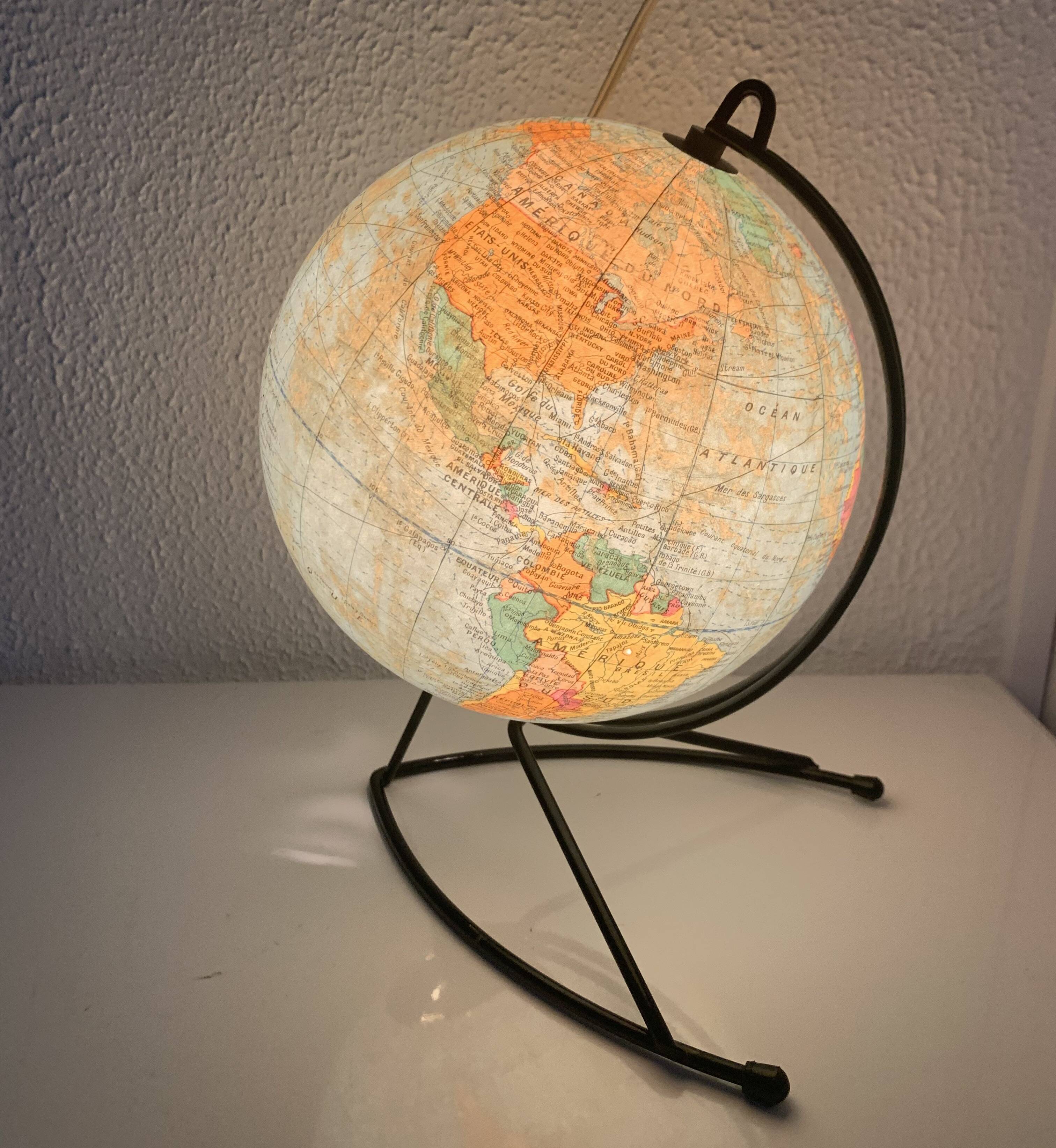 Globe vintage 1960  terrestre Girard et Barrère verre - 27 cm