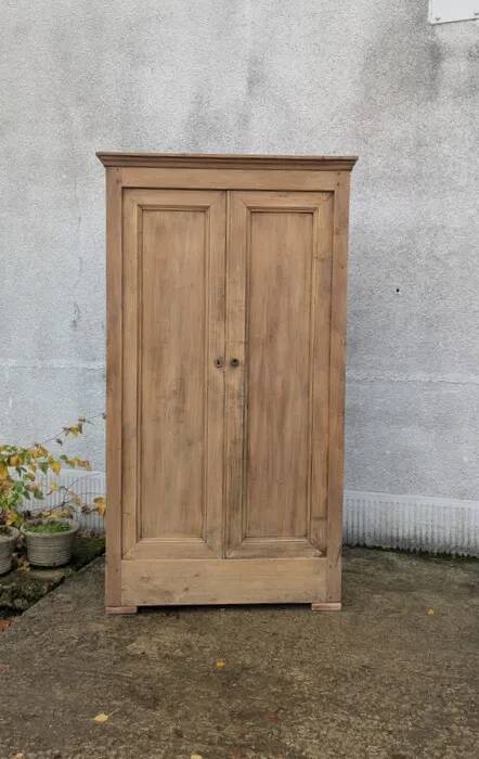 Parisian wardrobe, natural wood wardrobe