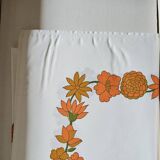 Vintage orange tablecloth and 8 napkins