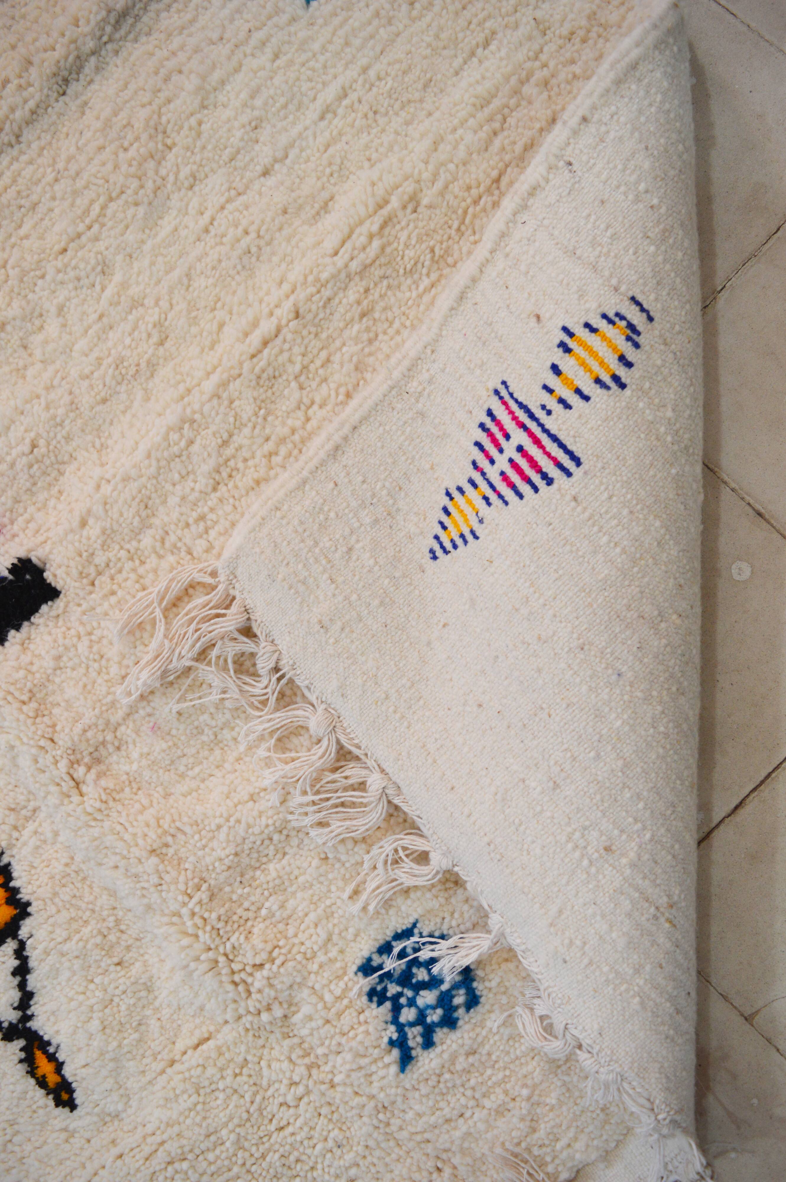 Berber carpet vibrant symbols 250 x150