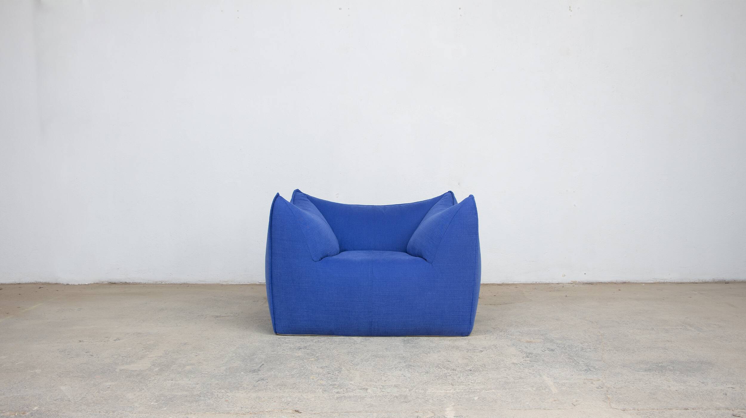 Le Bambole armchair by Mario Bellini B&B Italia