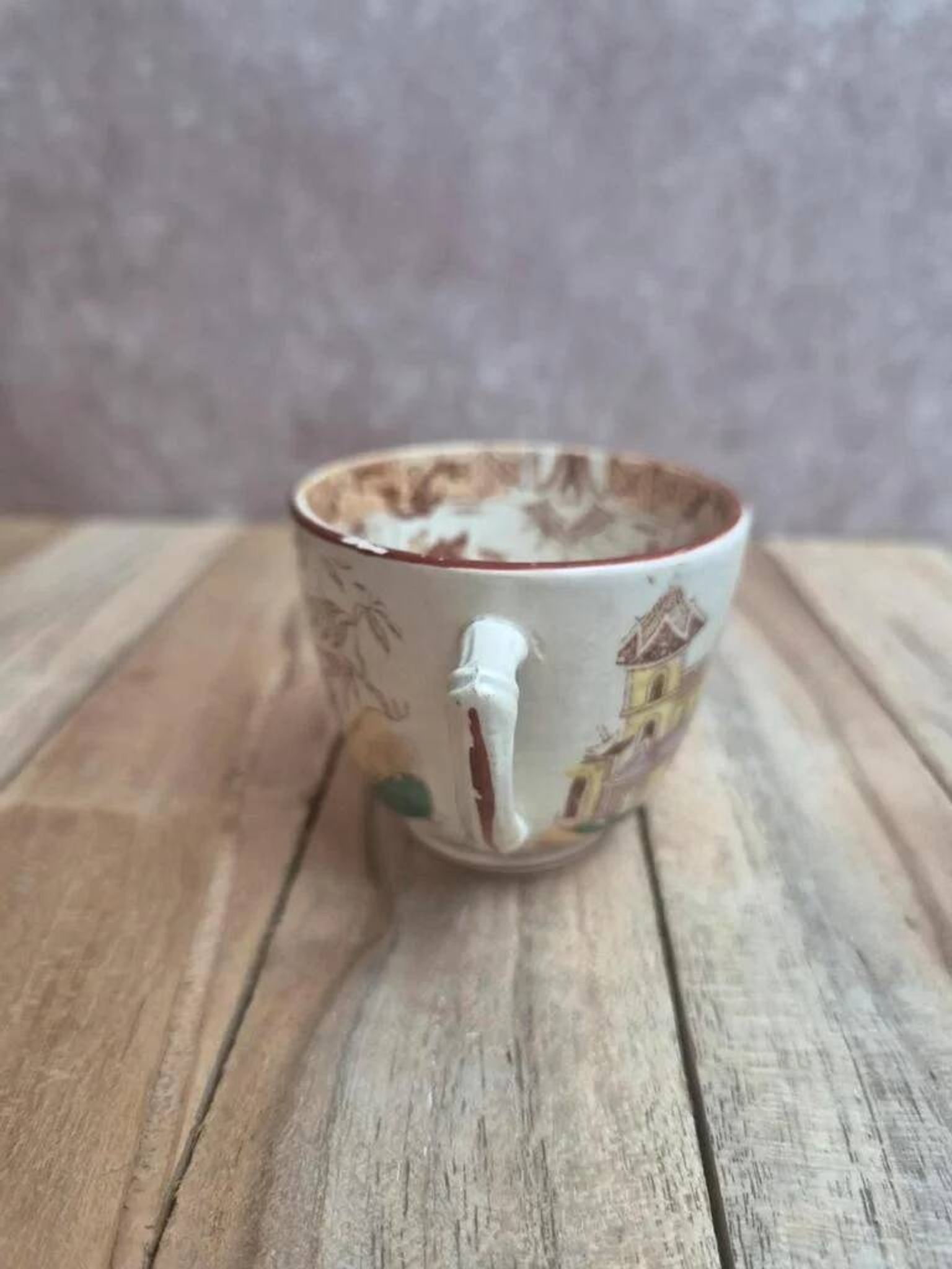 Tasse ancienne en terre de fer Sarreguemines modèle Kyoto polychrome
