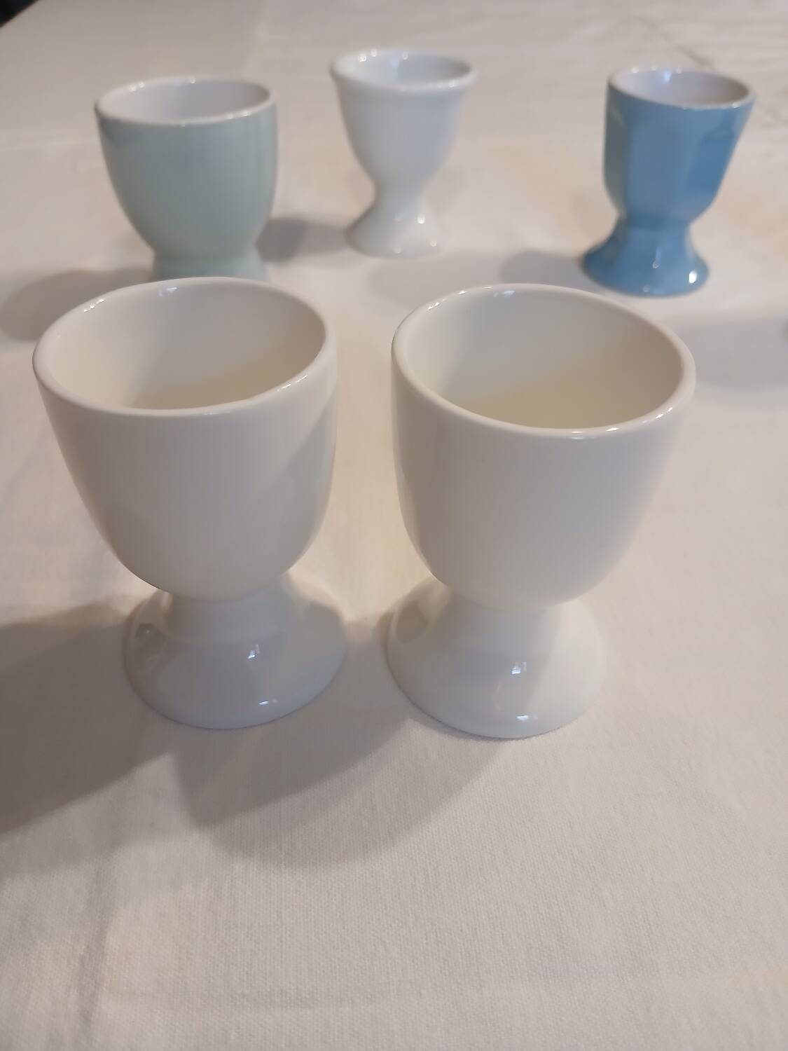 6 coquetiers anciens dépareillés