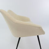 Bench 2 places shell cream