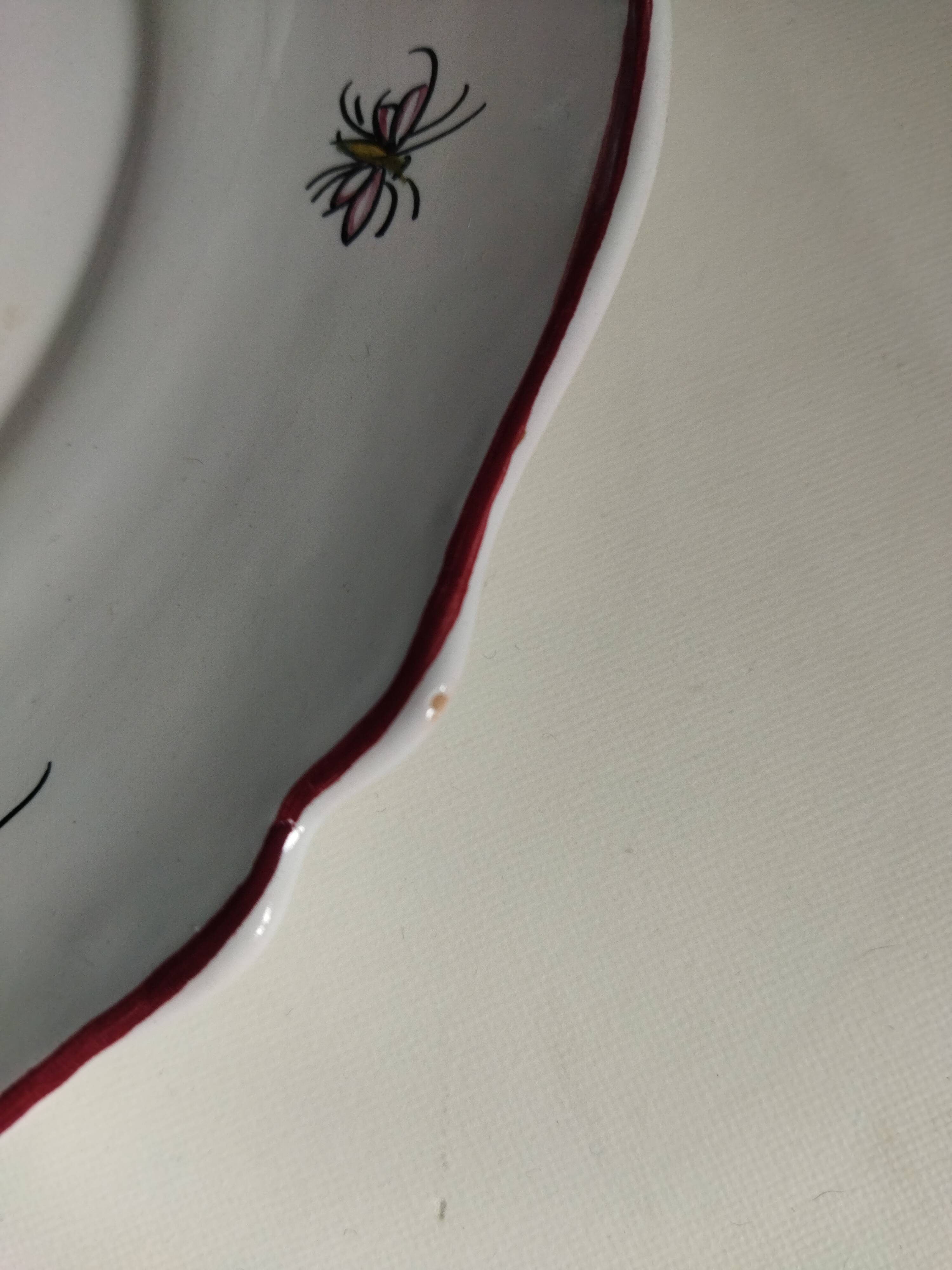 Earthenware plate