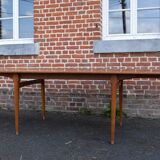 teak table