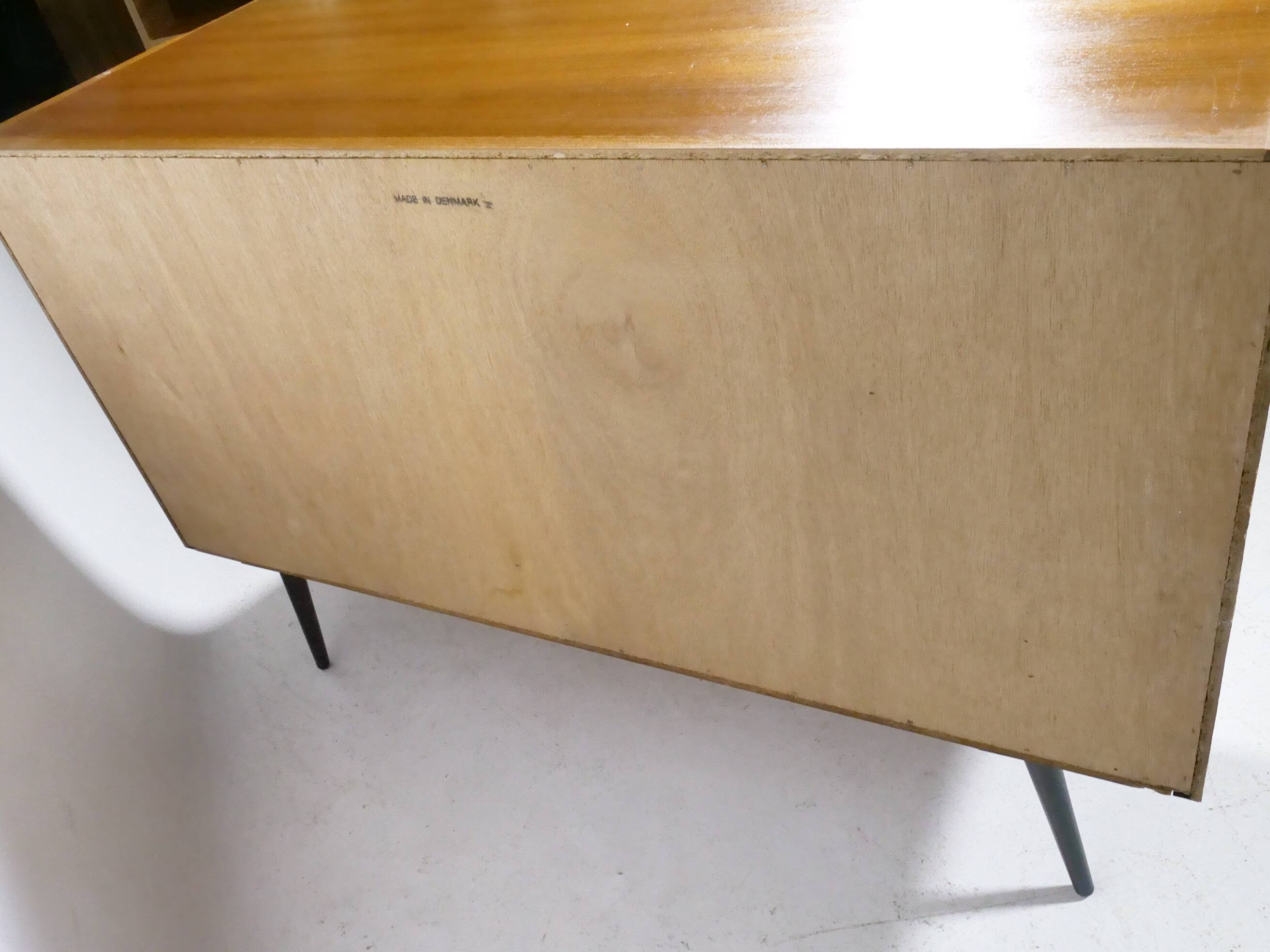 Buffet design danois en teck des années 1960