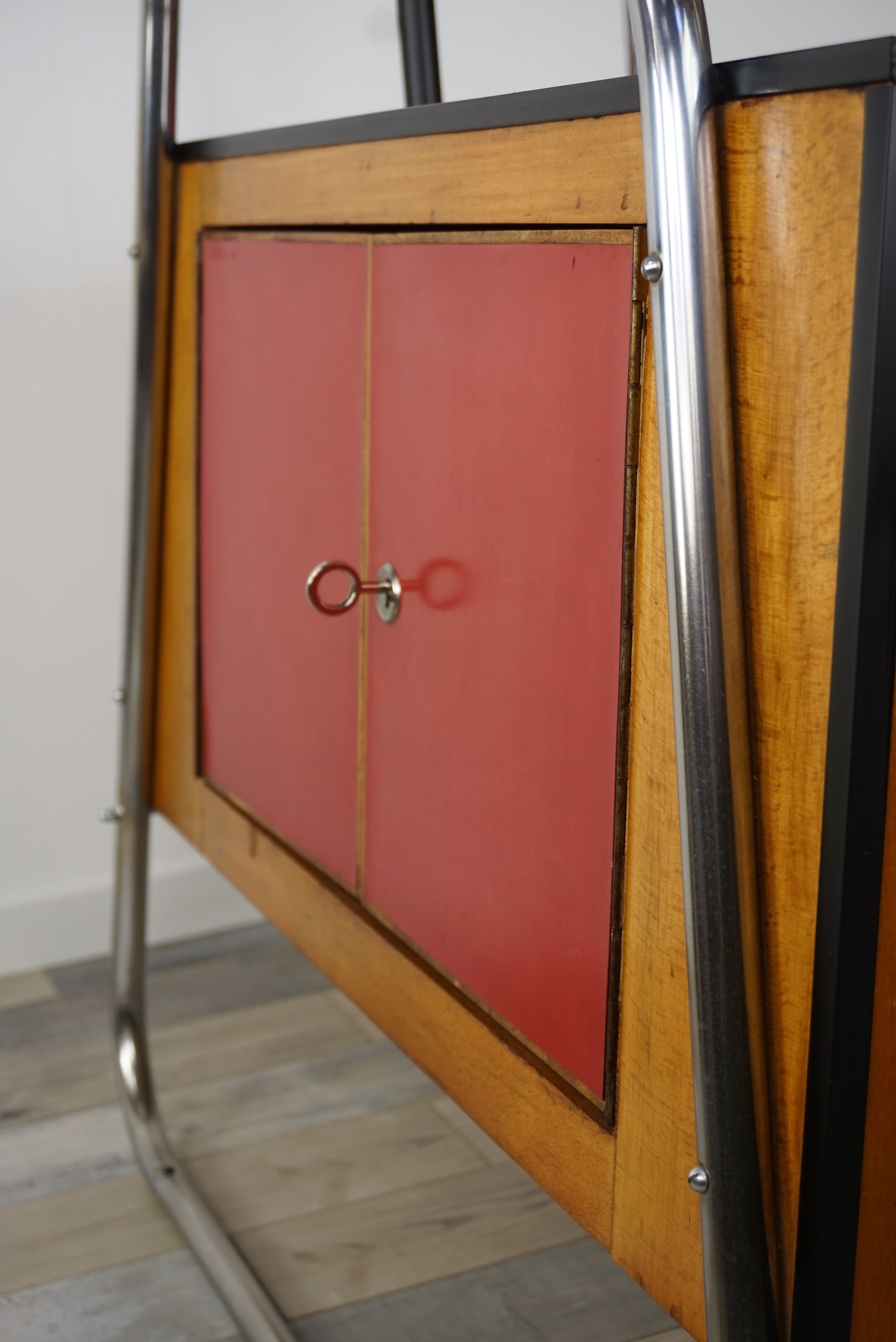 Bar cabinet design 50 years