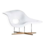 Charles Eames Vitra lounge chair