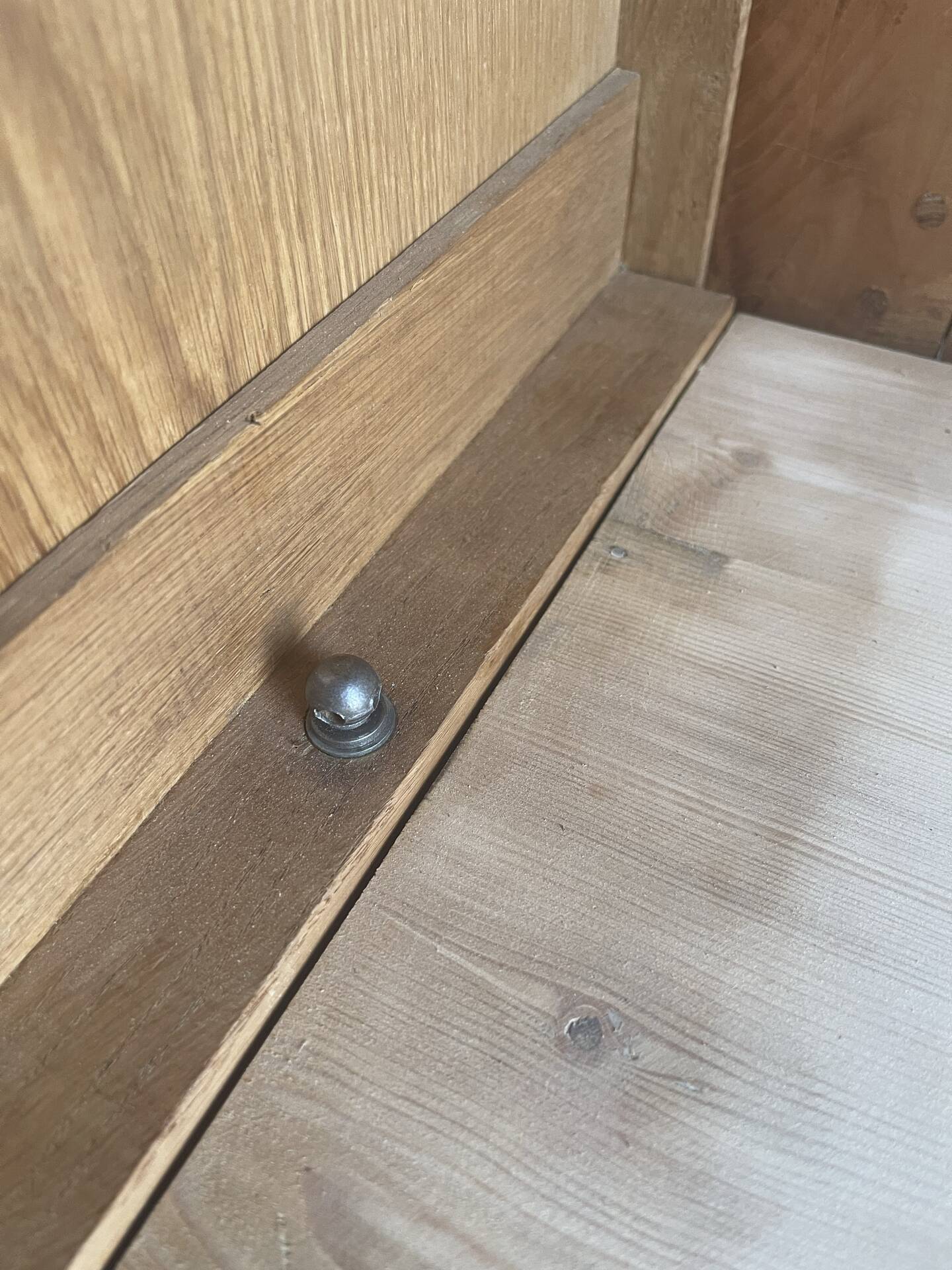 Display cabinet