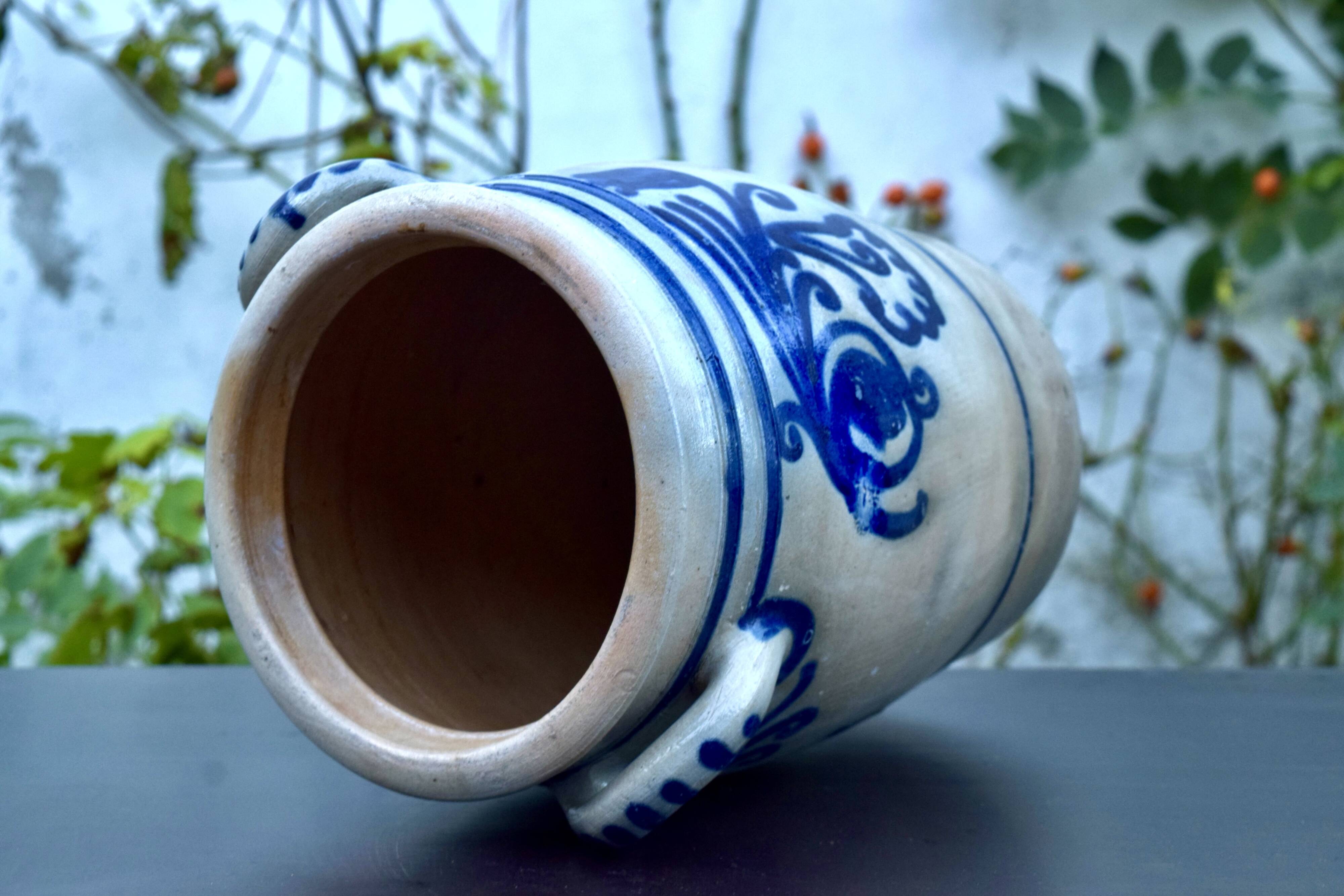 Old Alsatian sandstone jar - 26 cm