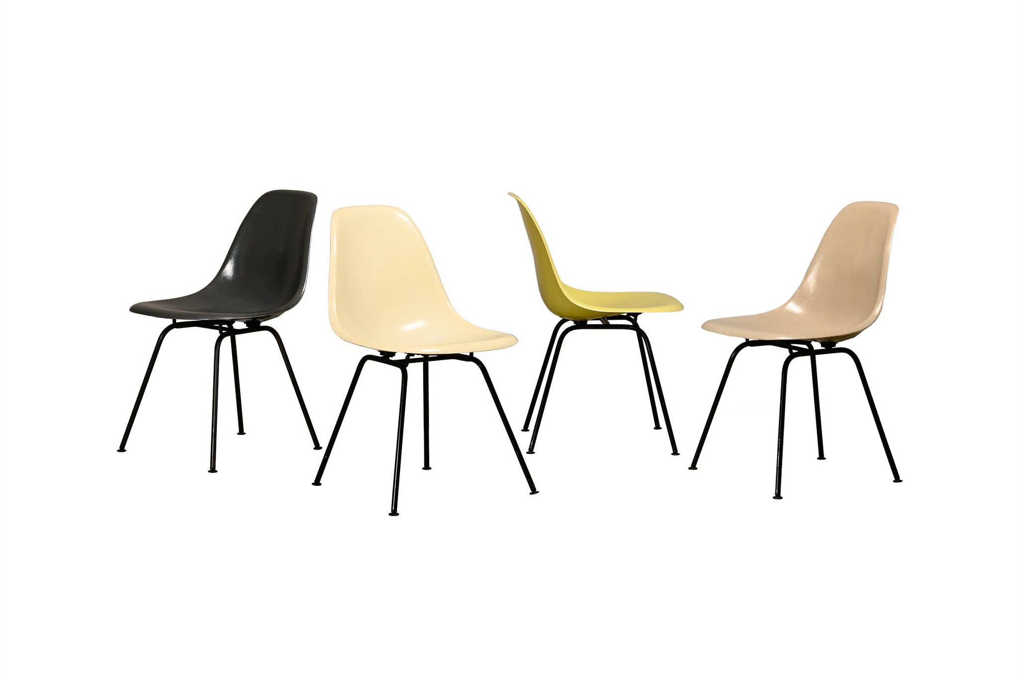Ensemble de chaises d'appoint en fibre de verre Charles & Ray Eames DSX multicolores pour Herman Mi