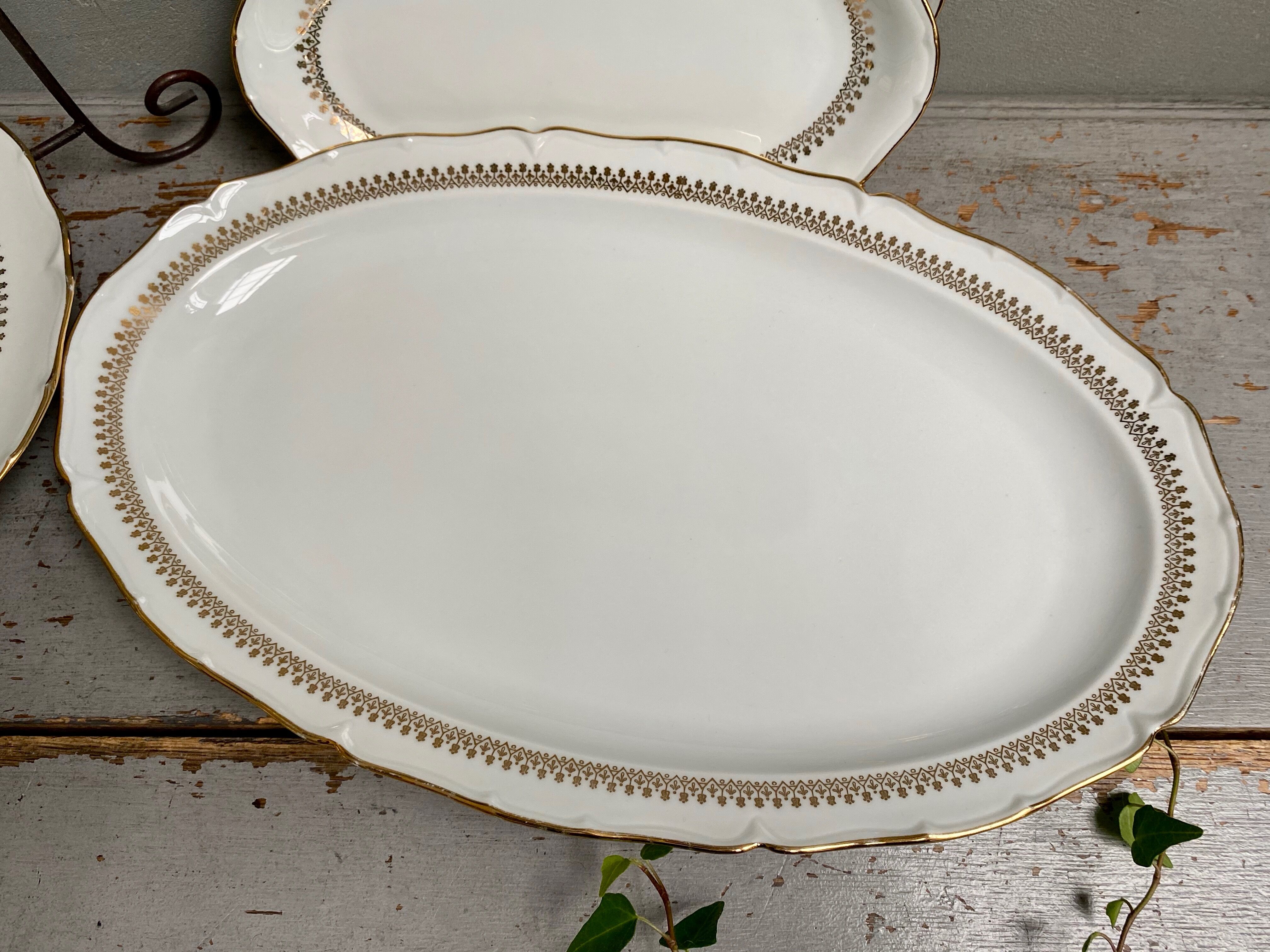 Porcelain dishes from Sologne
