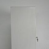 Steel doctor's cabinet, medicine cabinet, Oostwoud, 1960s