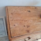Old English style chest of drawers