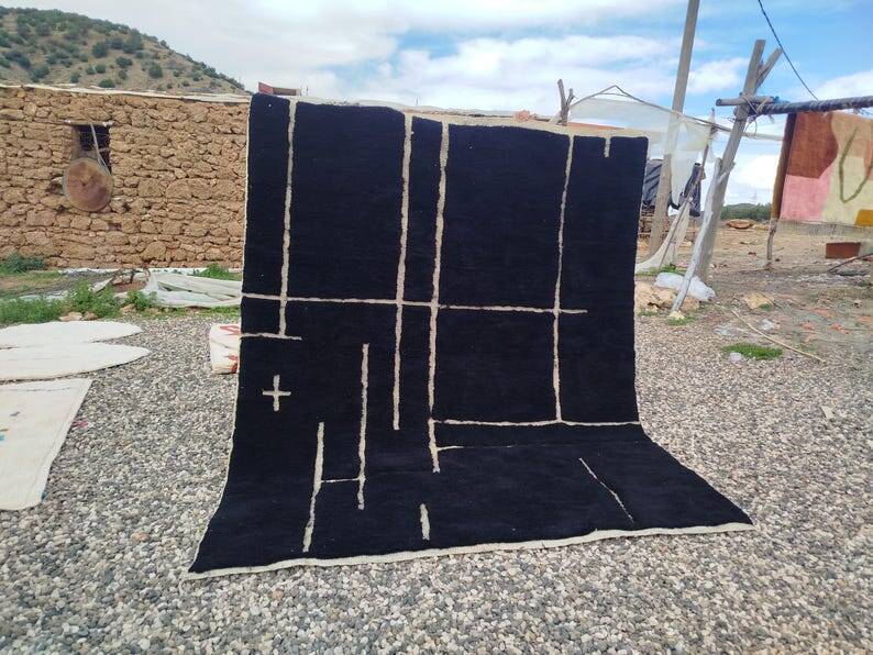 Tapis berbère marocain au charme naturel 250cmx200cm
