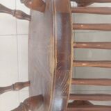 Pair of Windsor armchairs - Noticeable signs of use