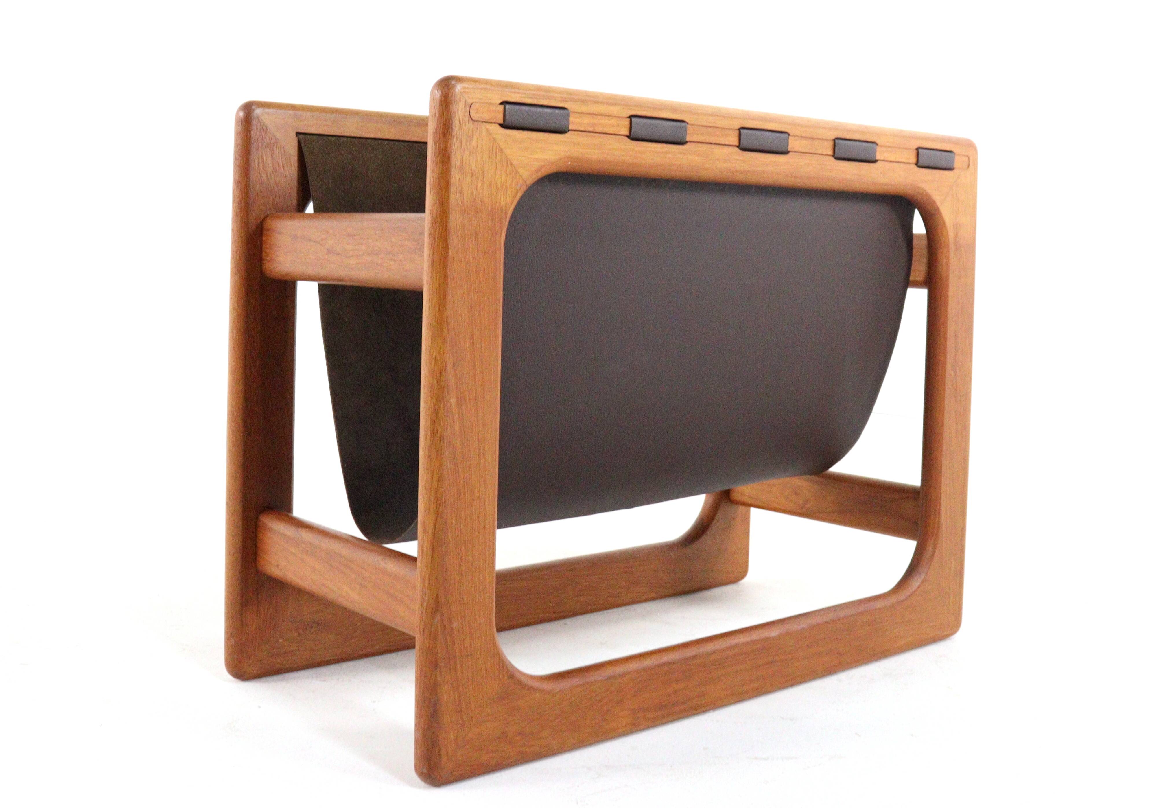 Salin mobler magazine holder - danish design teak