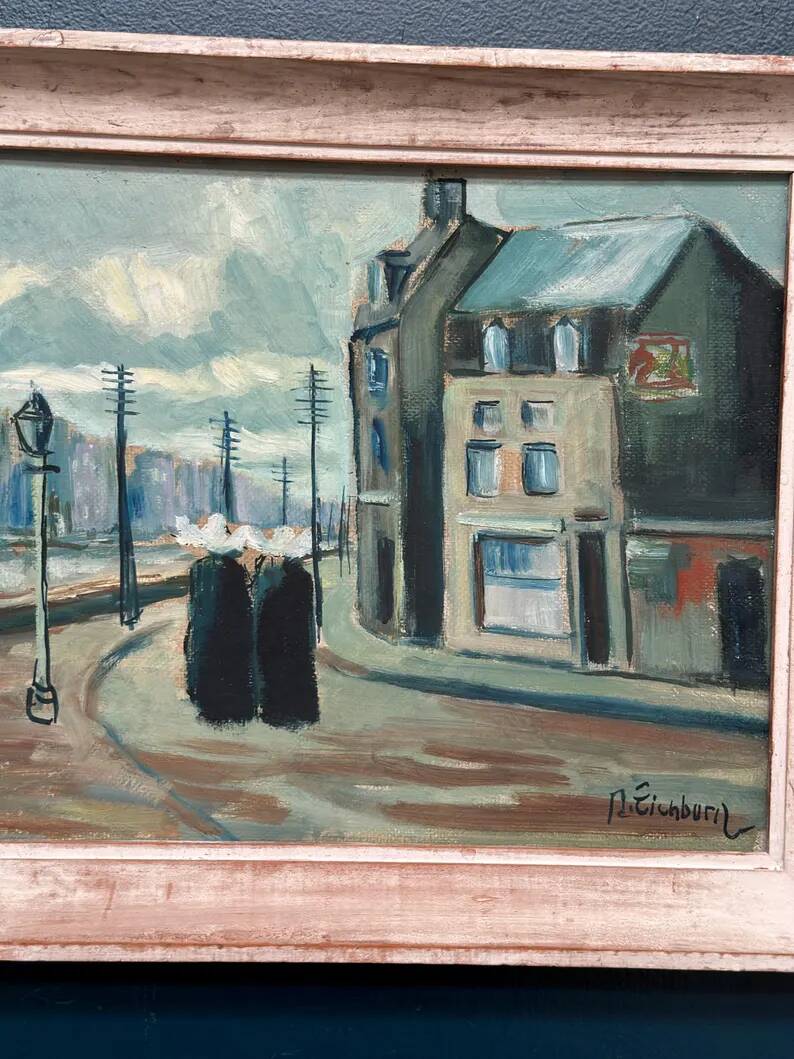 Original Swedish Oil on Panel – "Figures in the Street" by R. Eichburn – Signed – Dated 1936 – Framed – 47 × 39 cm (18.5" × 15.4")